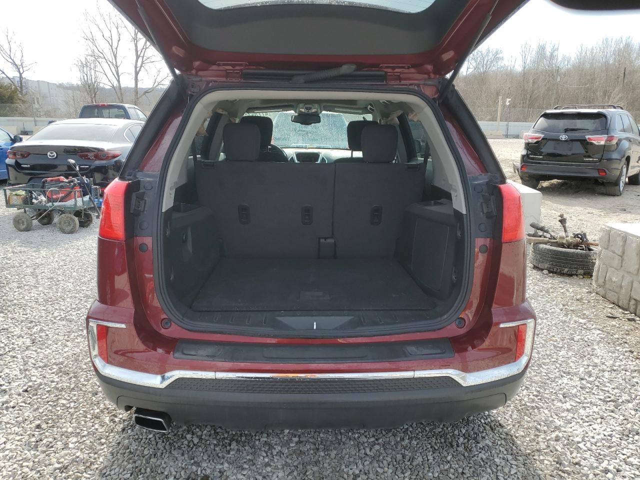 2016 GMC Terrain - Image 6