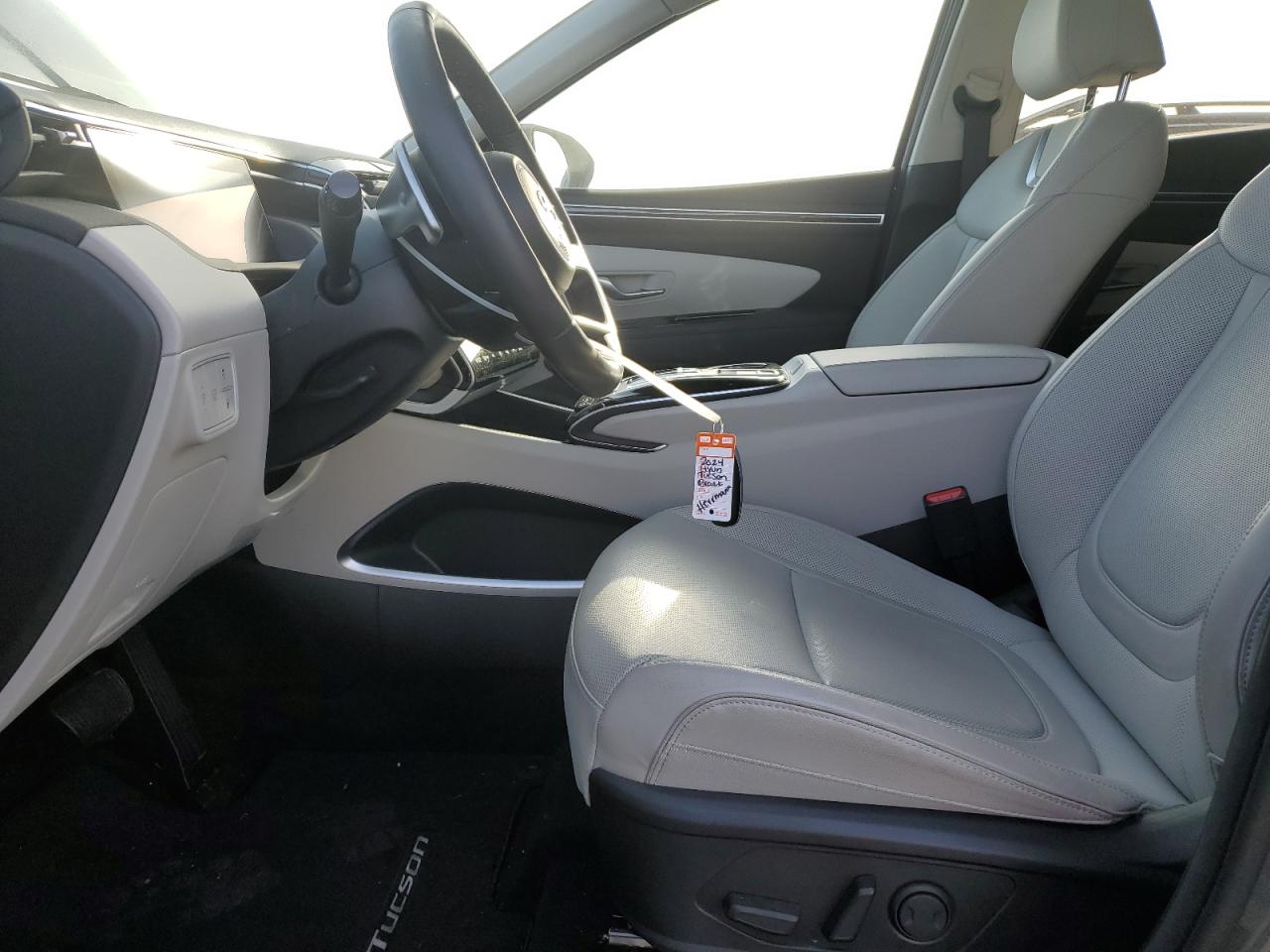 2024 Hyundai Tucson - Image 7