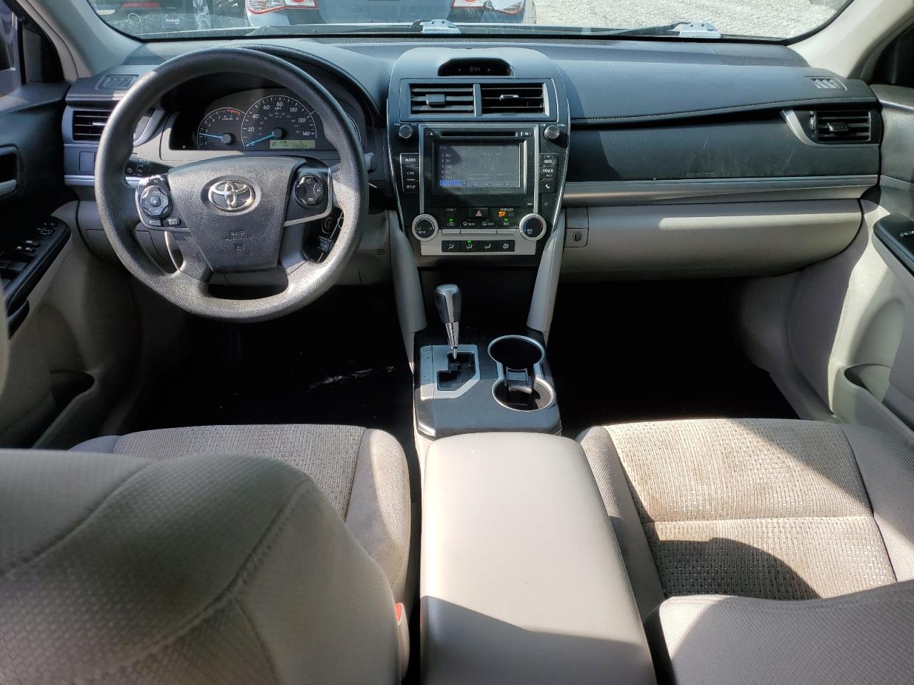 2014 Toyota Camry - Image 8