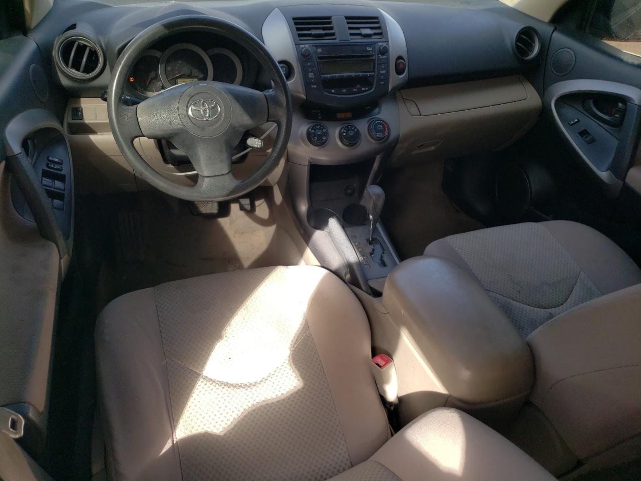 2008 Toyota RAV 4 - Image 8