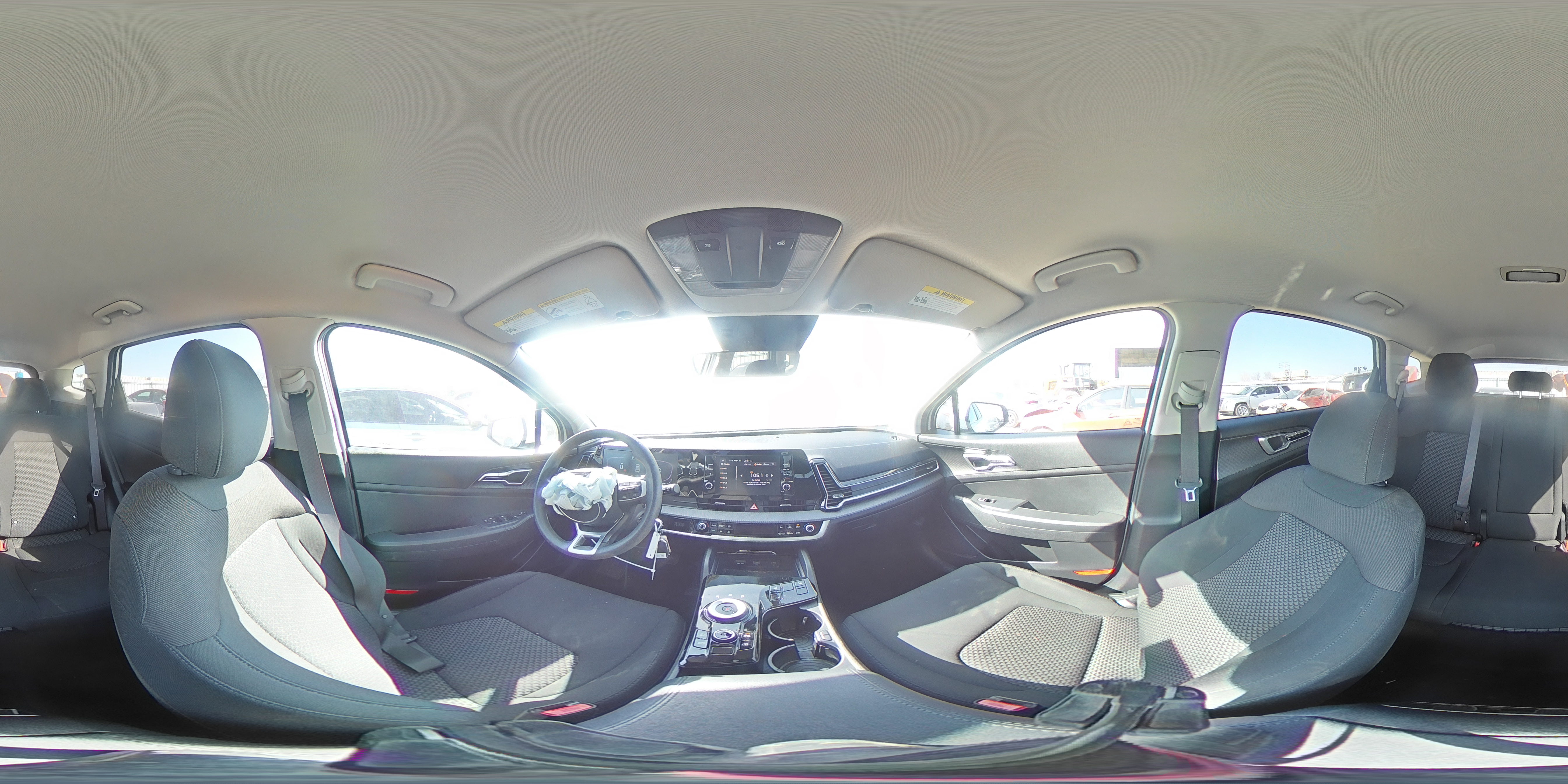 2023 Kia Sportage - Image 13