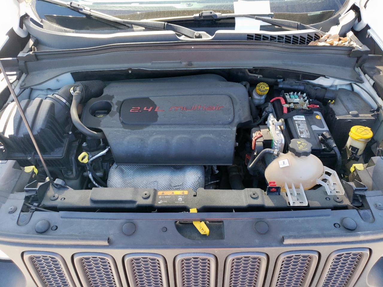 2018 Jeep Renegade - Image 13