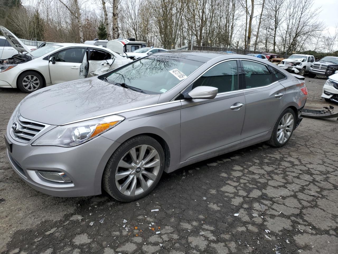 2013 Hyundai Azera Gls de vânzare în Portland, OR - Rear End