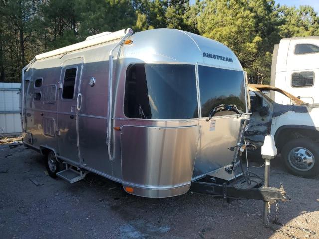2019 Airs Camper