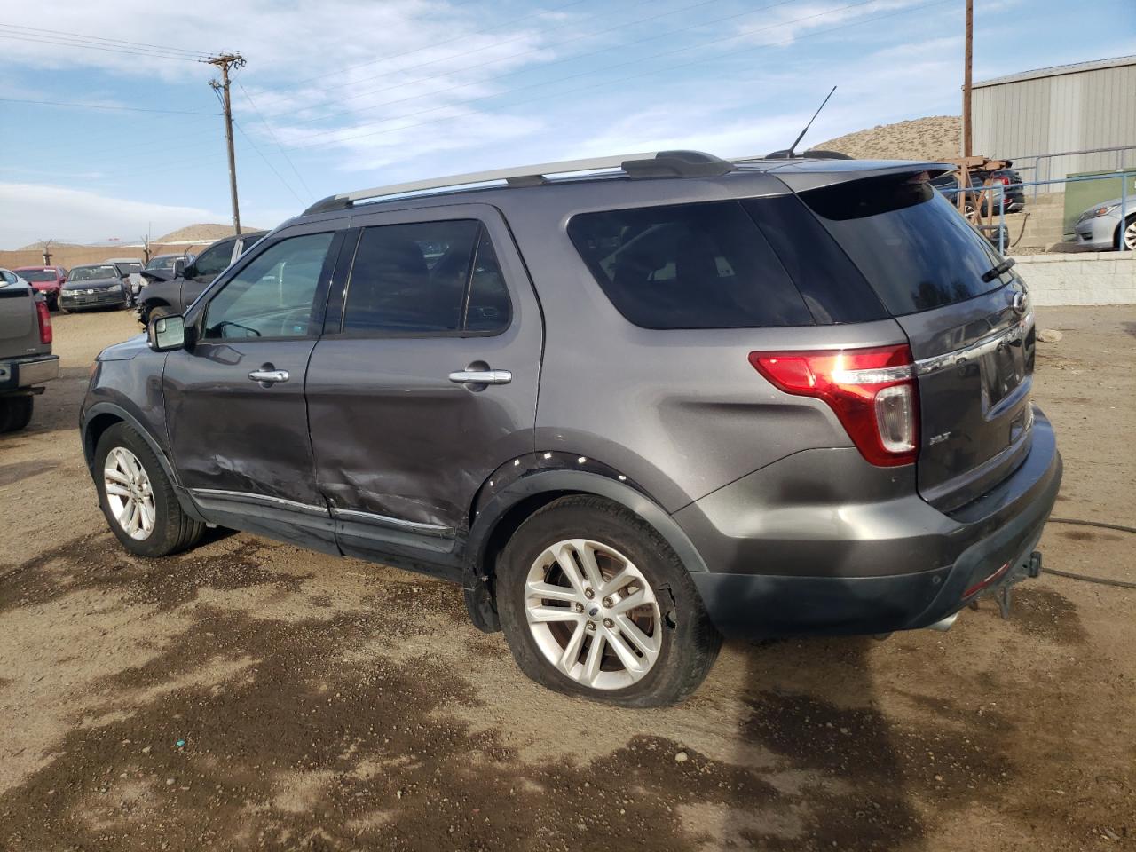 2014 Ford Explorer - Image 2