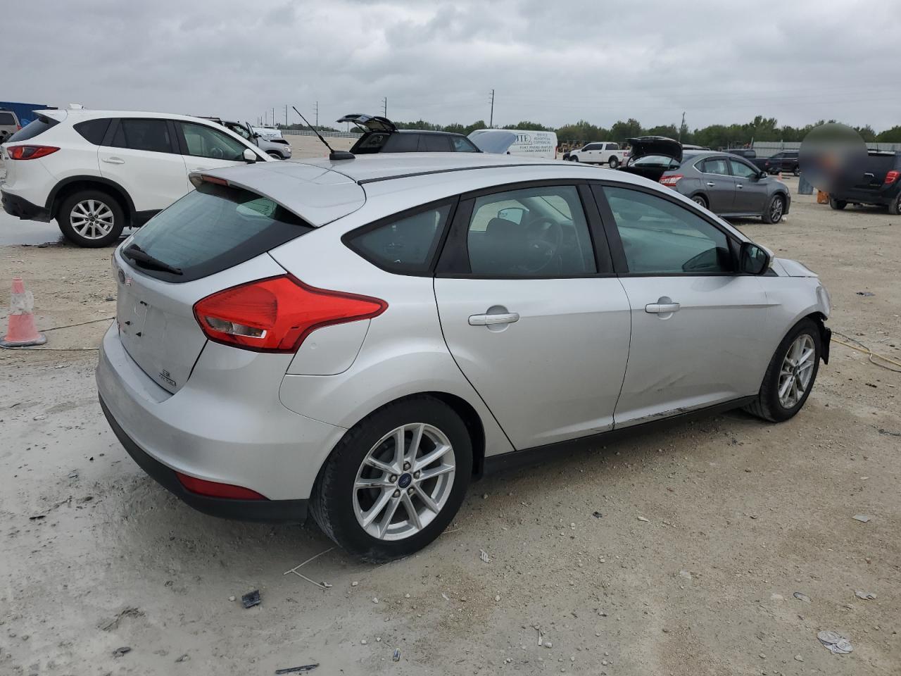 2016 Ford Focus - Image 3
