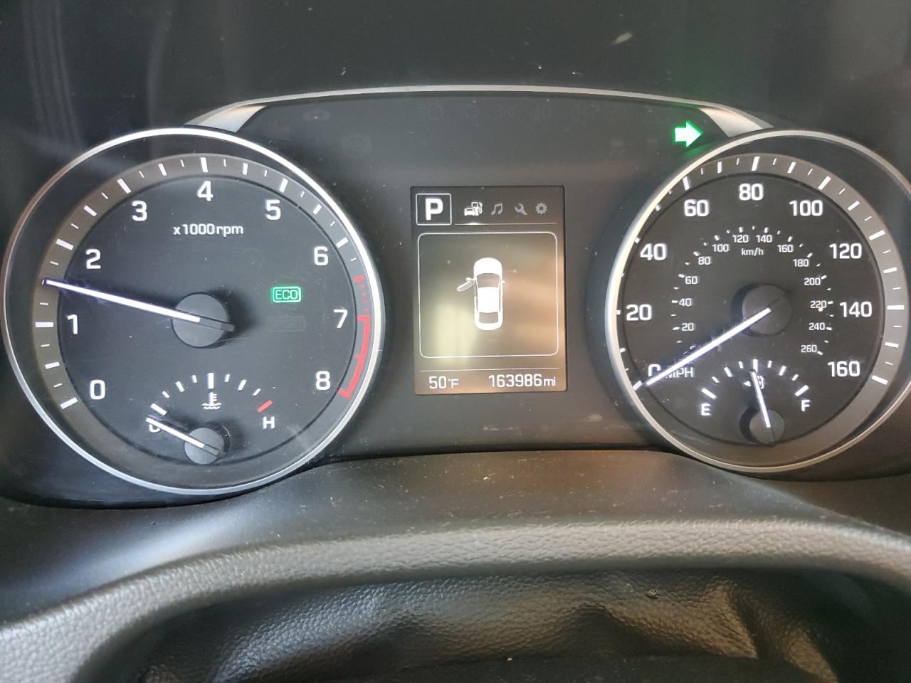 2018 Hyundai Elantra - Image 9