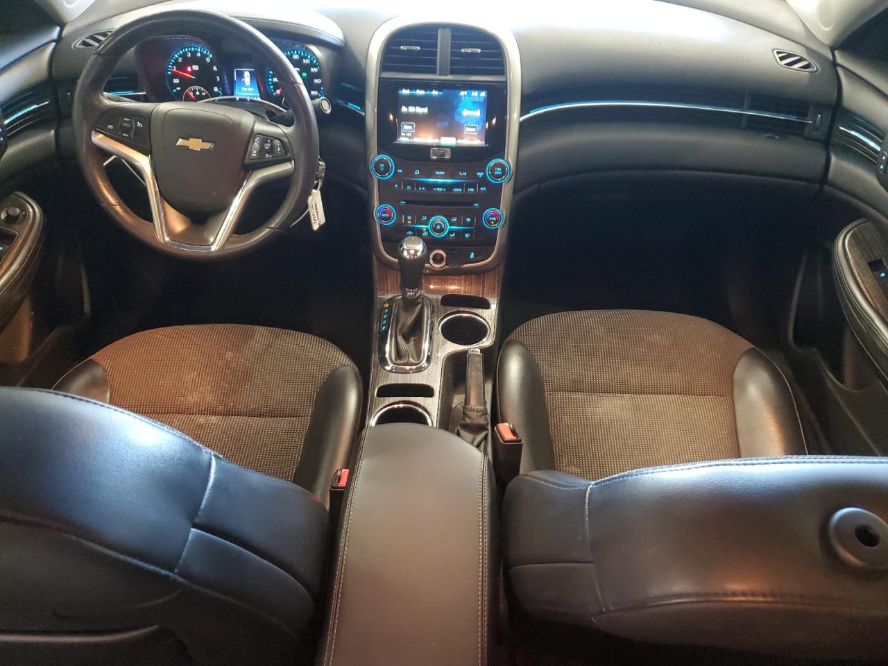 2015 Chevrolet Malibu - Image 8