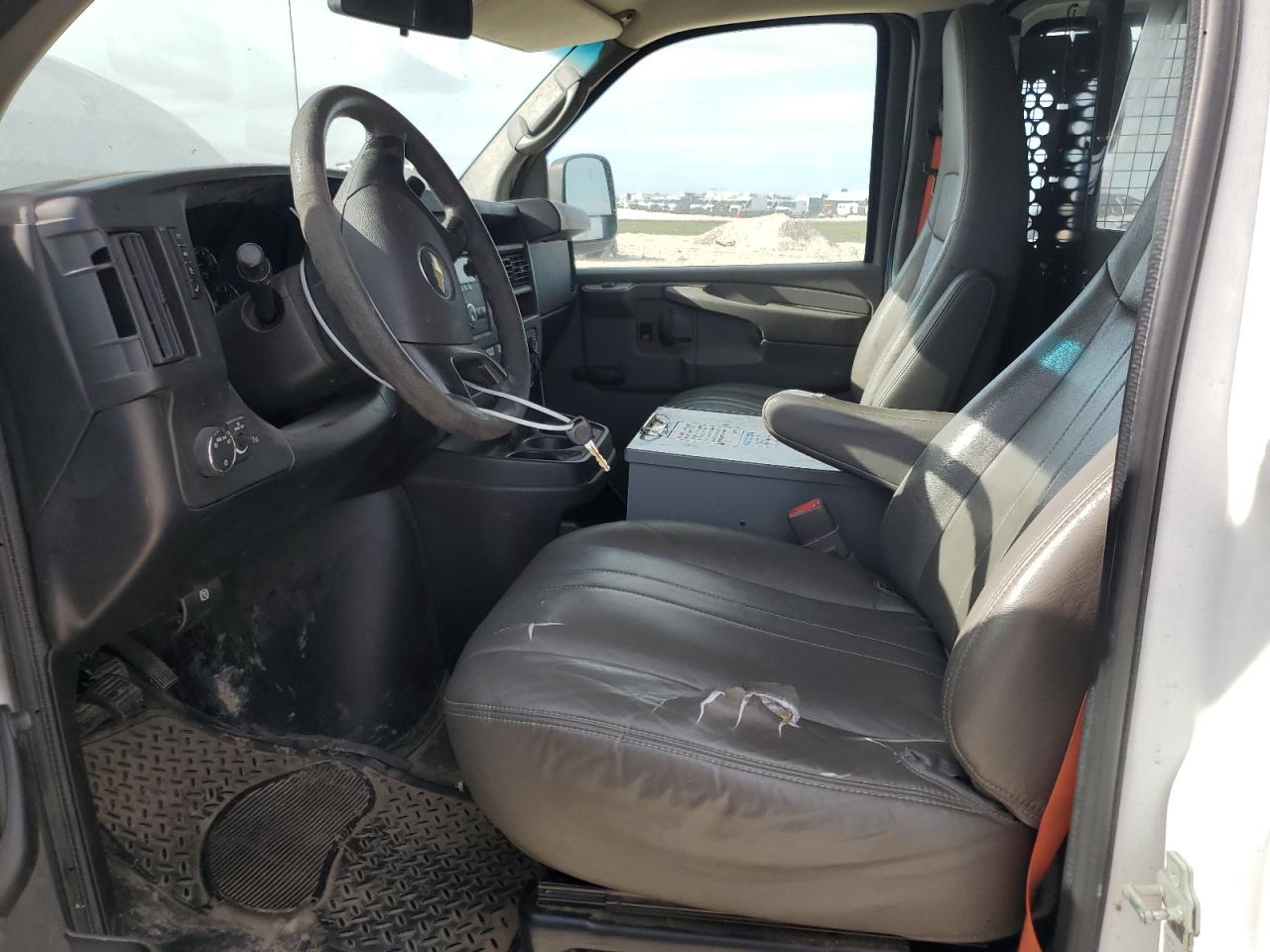 2013 Chevrolet Express G2500 VIN: 1GCWGFCAXD1902877 Lot: 48354505