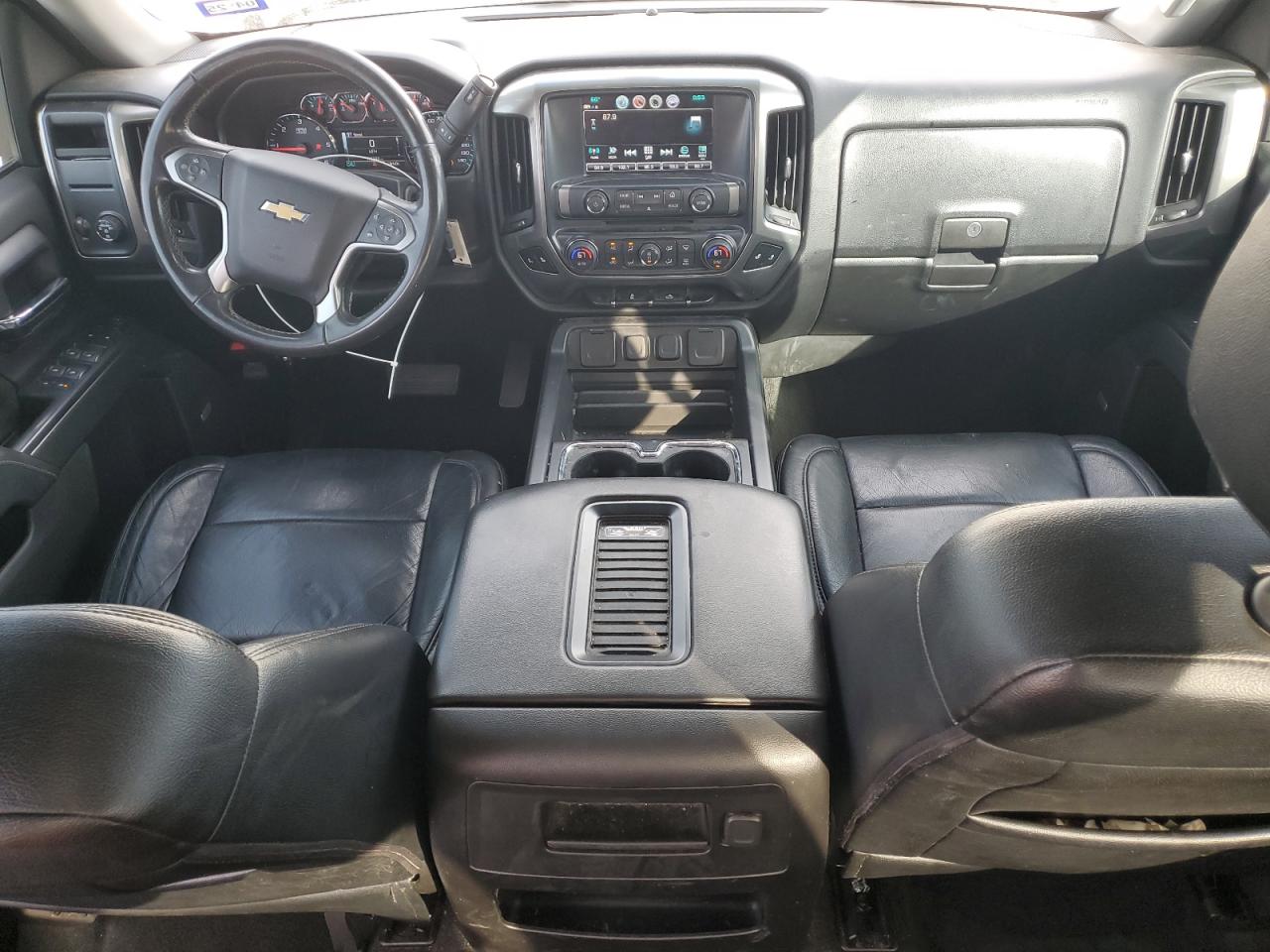2018 Chevrolet Silverado - Image 8
