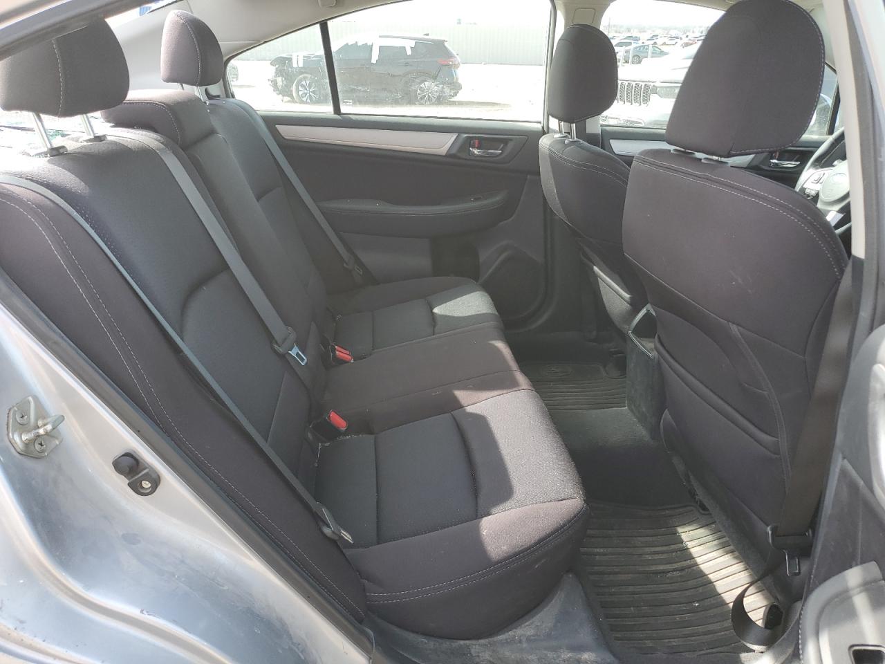 2016 Subaru Legacy - Image 10