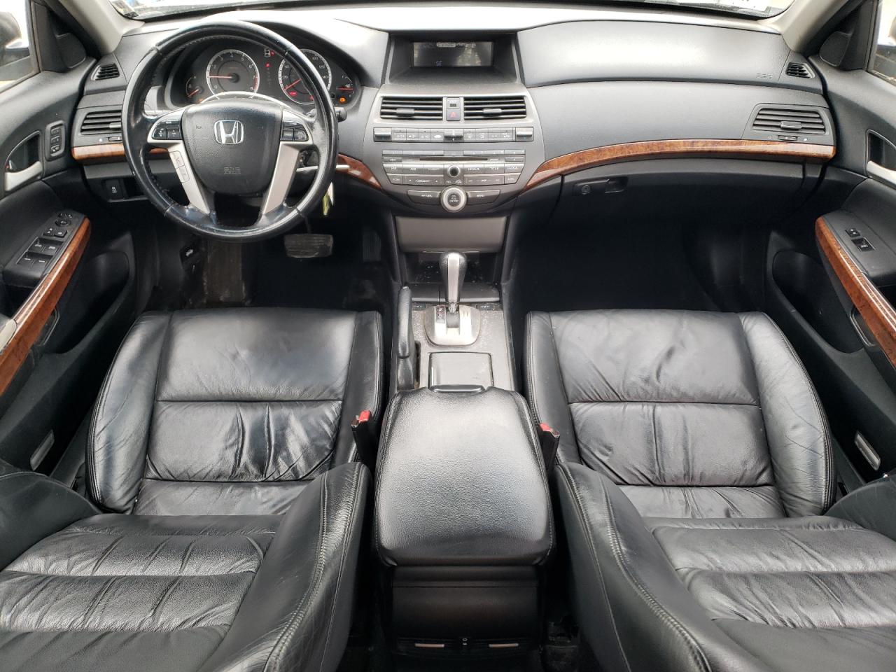 2012 Honda Accord - Image 8