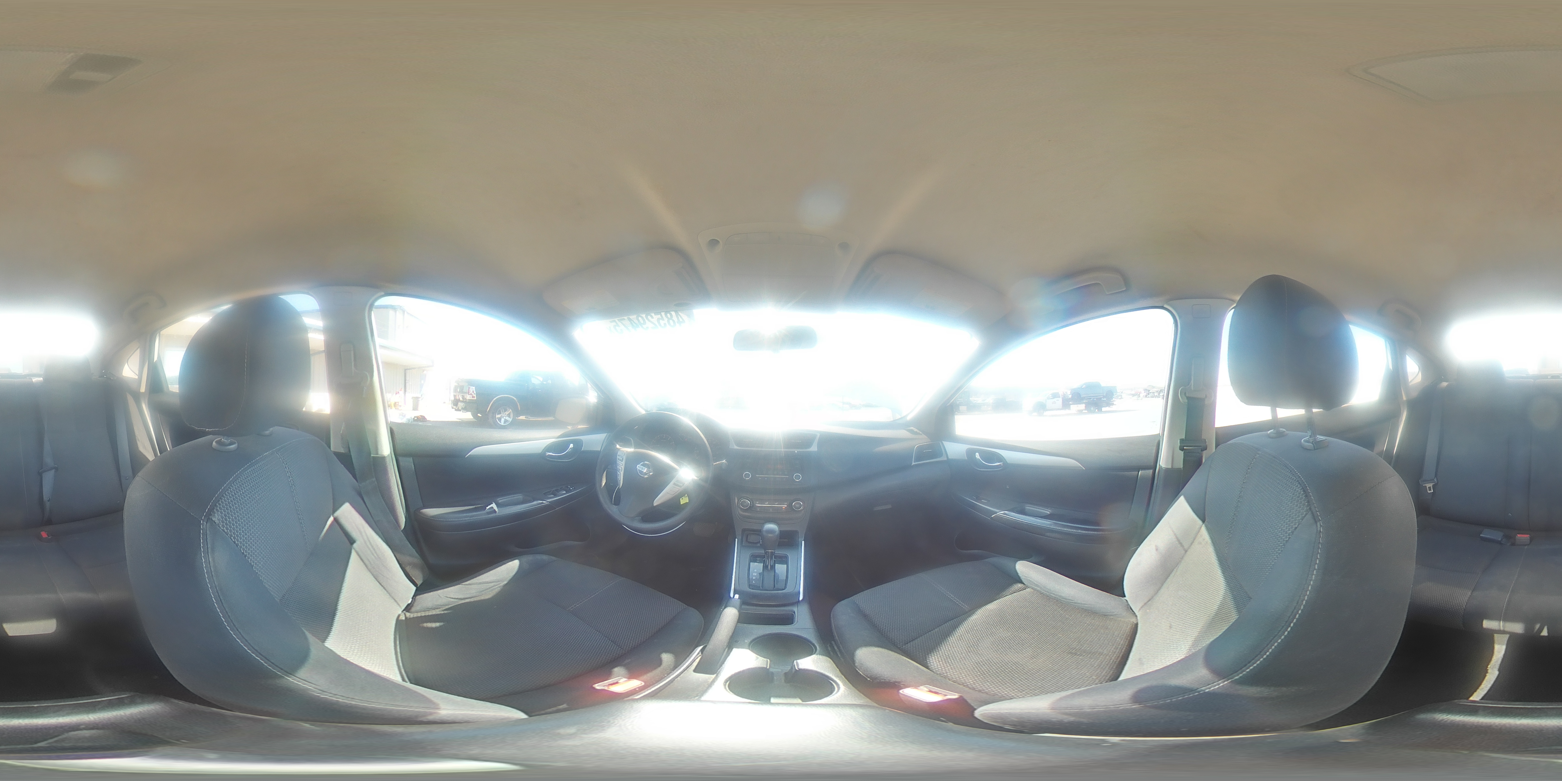 2016 Nissan Sentra - Image 14