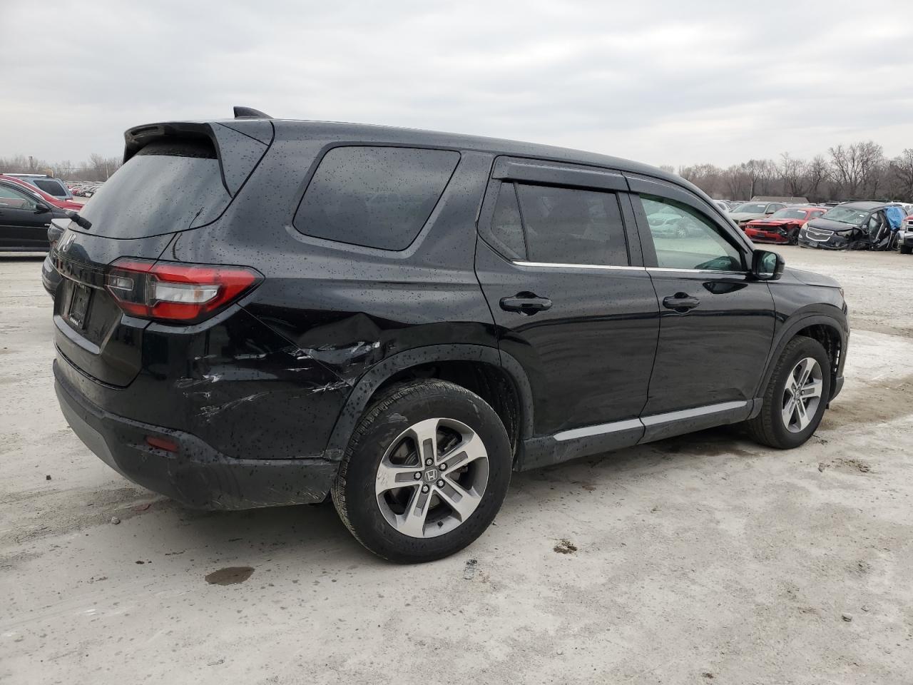 2023 Honda Pilot - Image 3