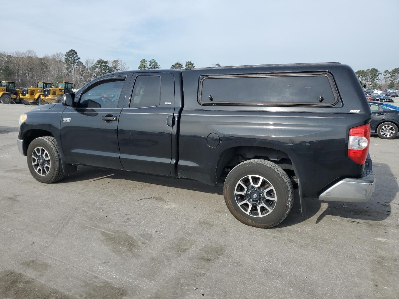 2014 Toyota Tundra - Image 2