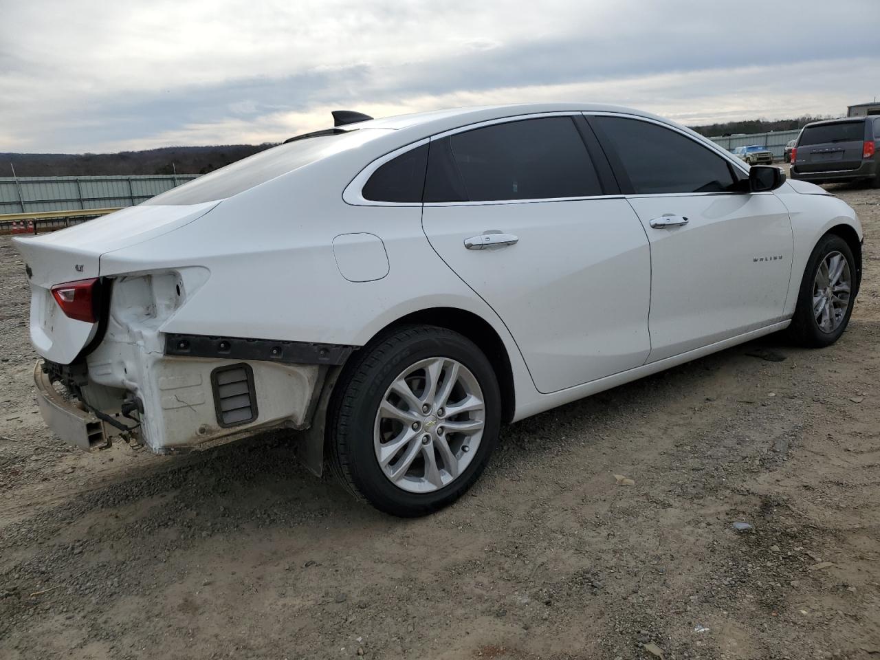 2017 Chevrolet Malibu - Image 3