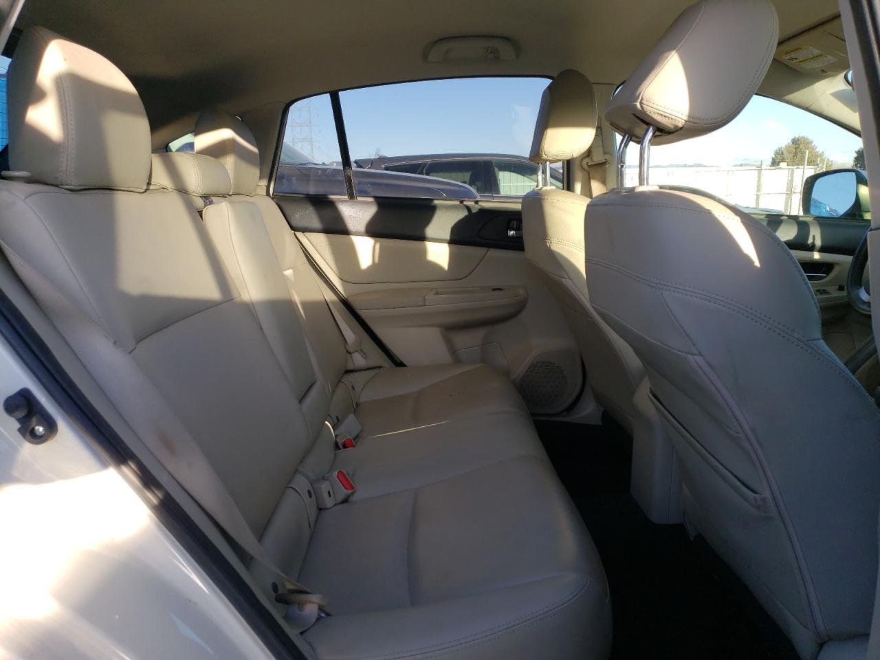 2014 Subaru XV - Image 10