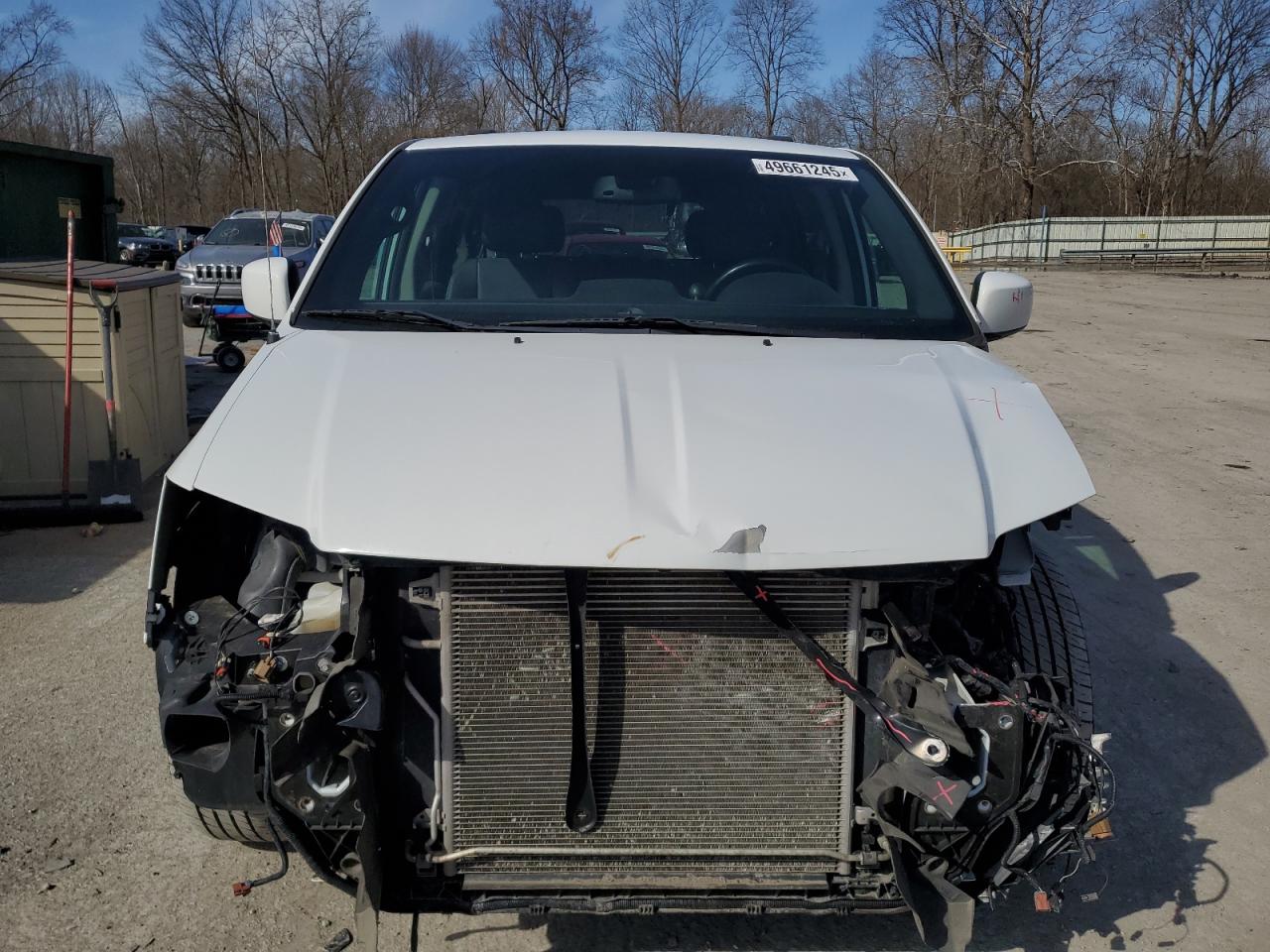 2019 Dodge Caravan - Image 5