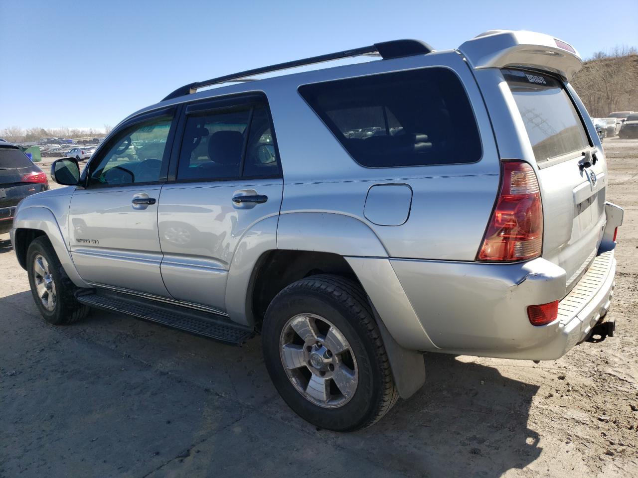 2005 Toyota 4Runner - Image 2