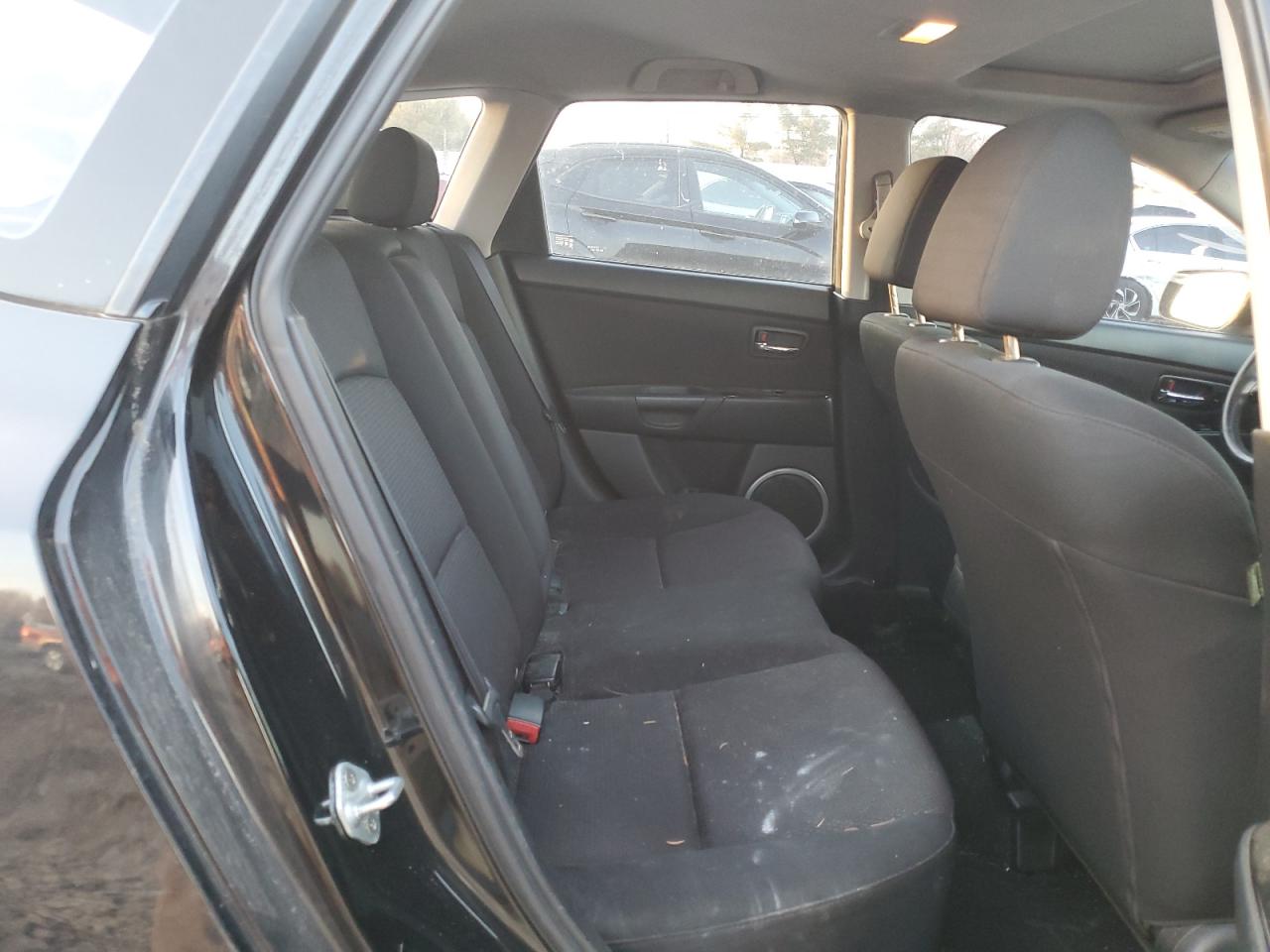 2008 Mazda 3 - Image 10
