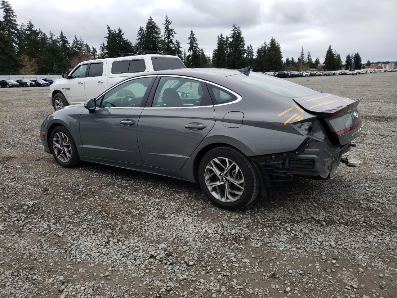 2022 Hyundai Sonata - Image 2