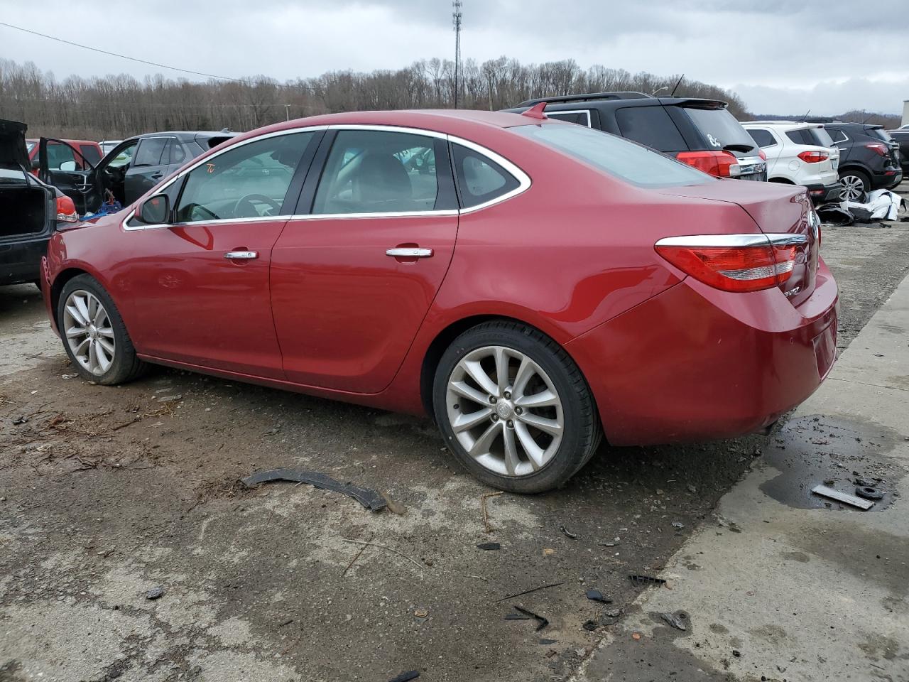 2013 Buick Verano - Image 2
