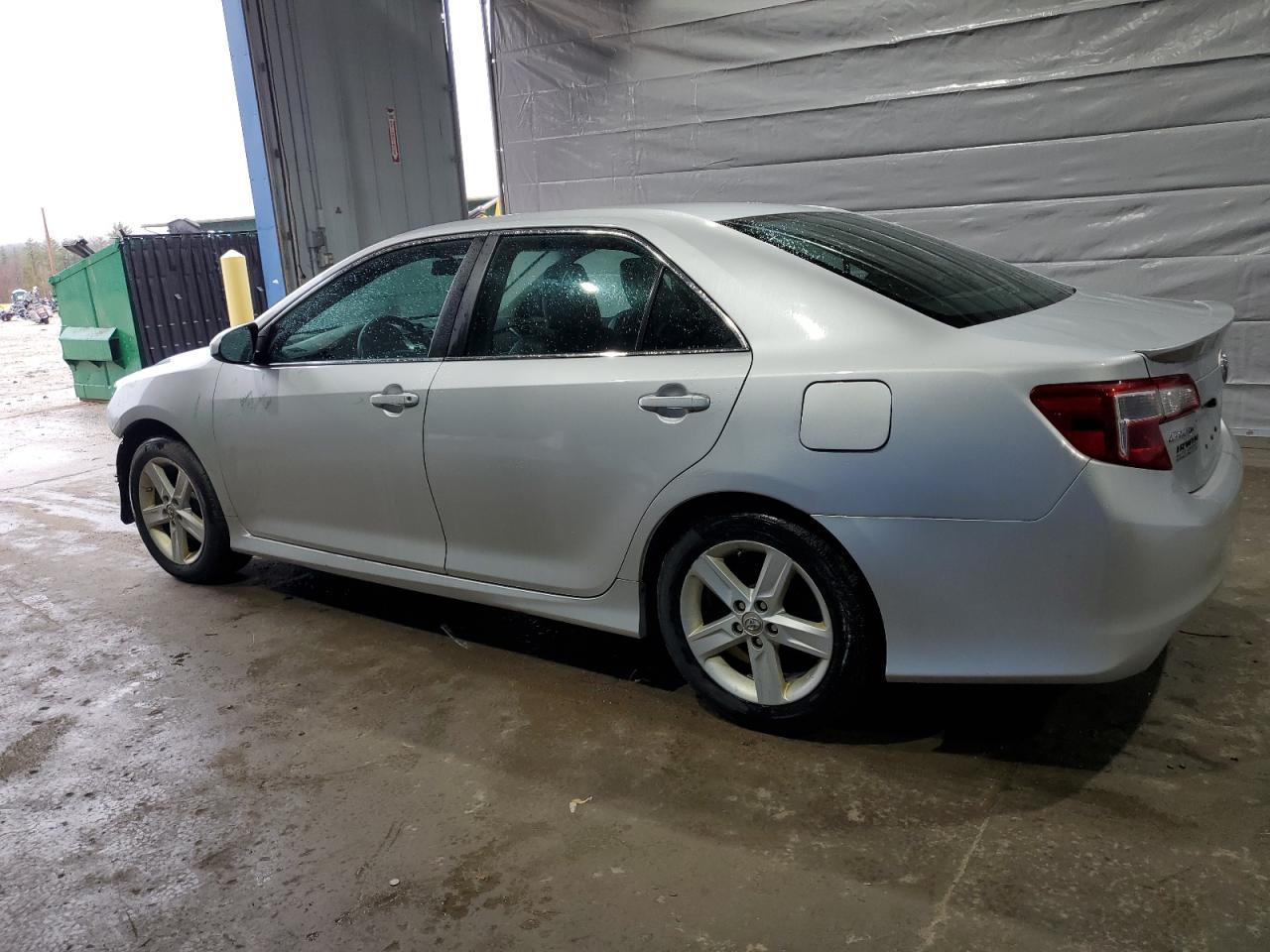 2012 Toyota Camry - Image 2