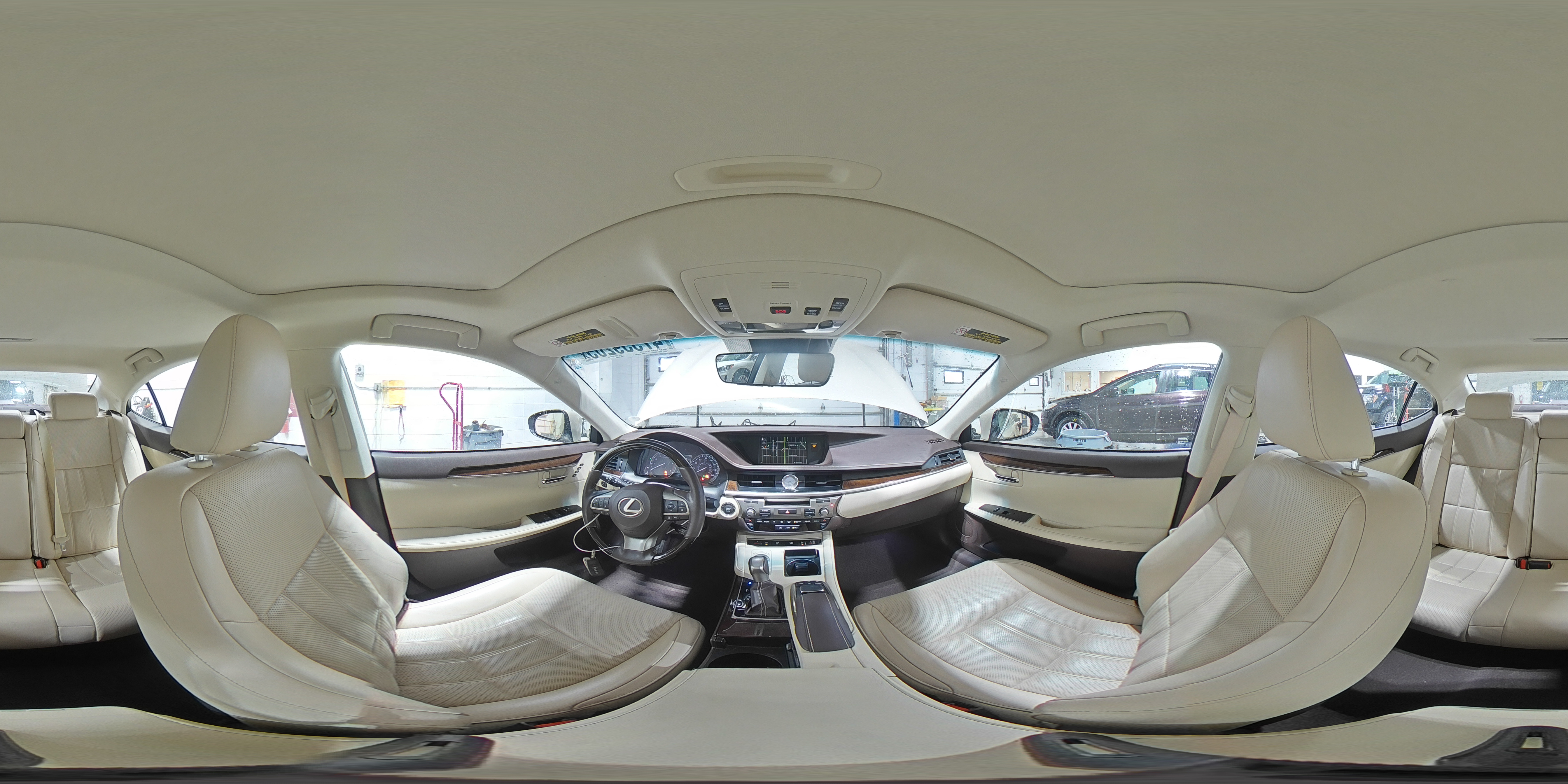 2017 Lexus ES - Image 12