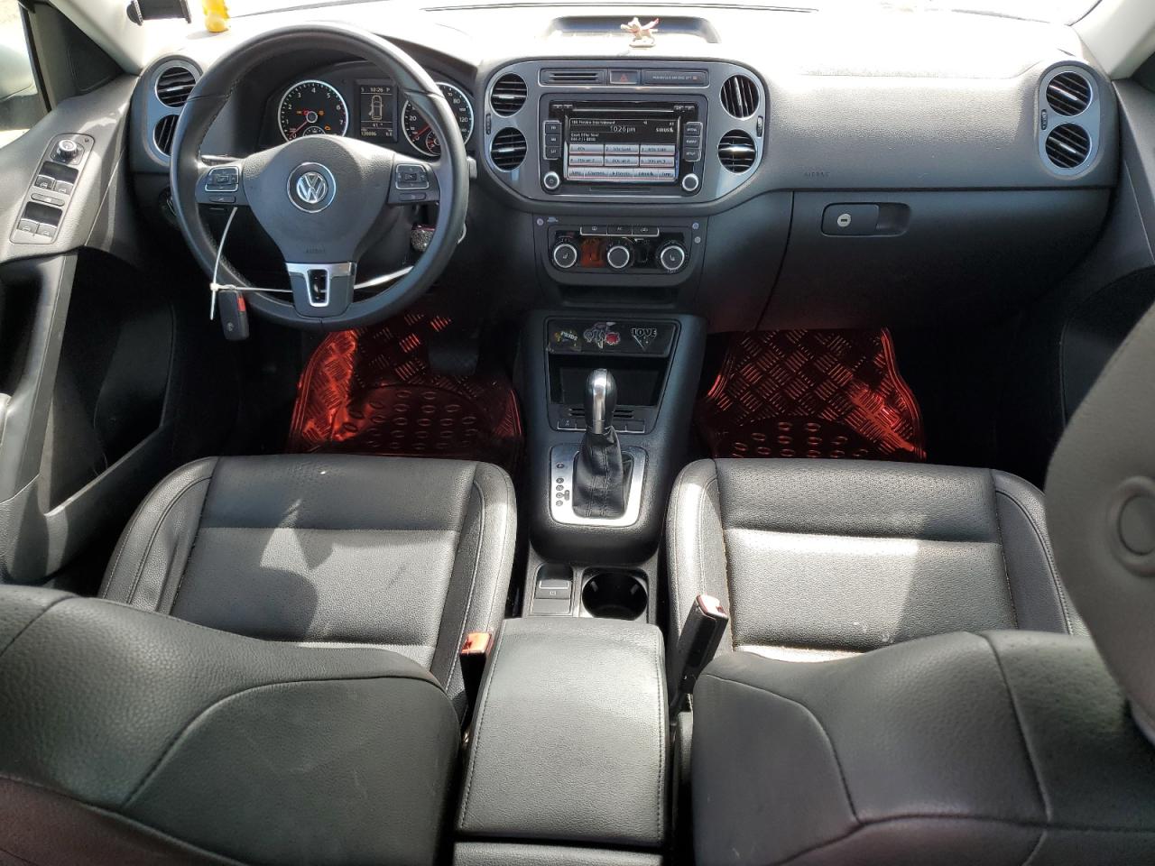 2012 Volkswagen Tiguan - Image 8