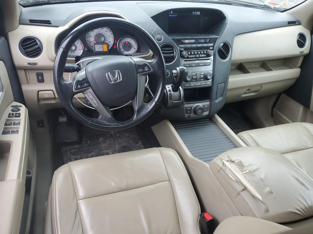 2014 Honda Pilot - Image 8