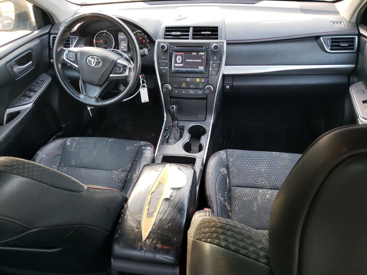 2015 Toyota Camry - Image 8