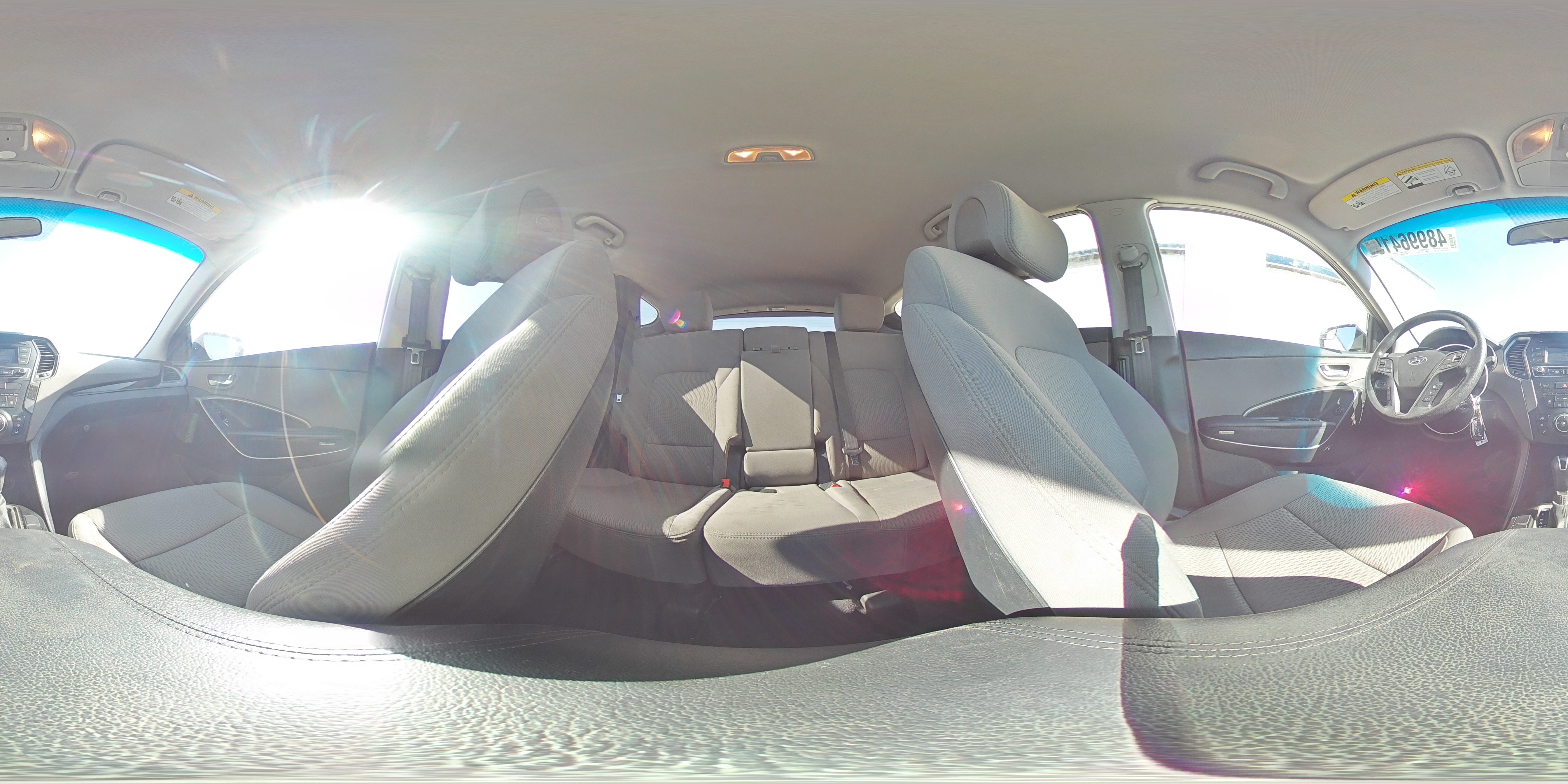 2018 Hyundai Santa Fe - Image 14