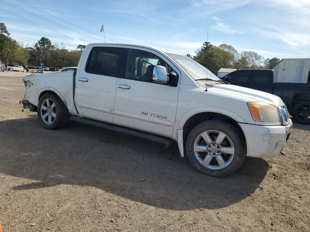 2008 Nissan Titan - Image 4