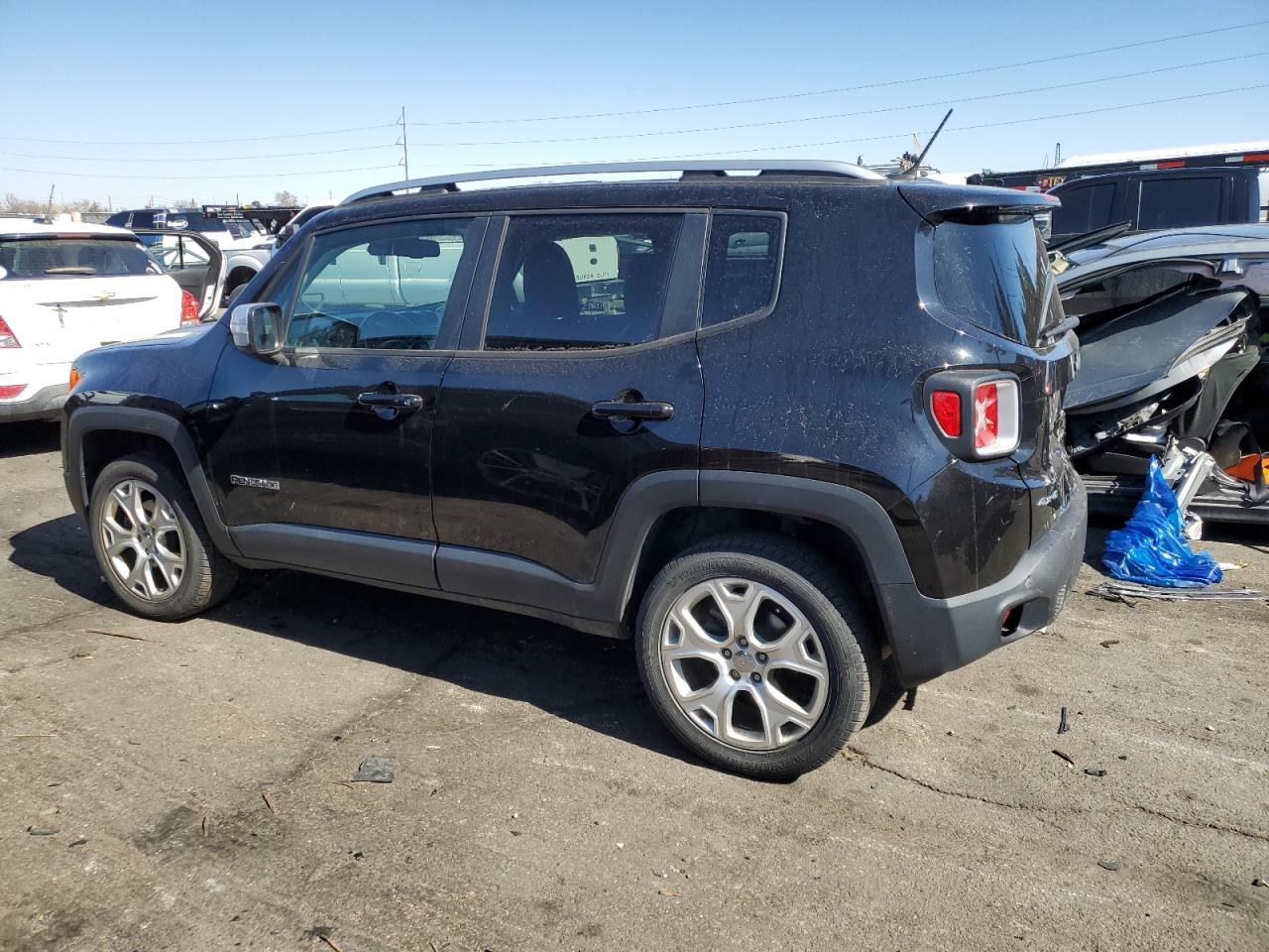 2017 Jeep Renegade - Image 2