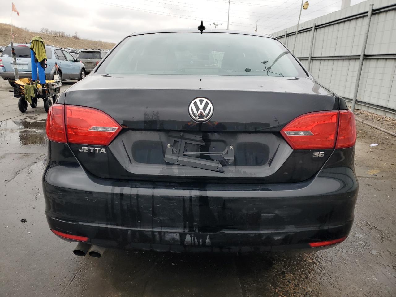 2014 Volkswagen Jetta - Image 6