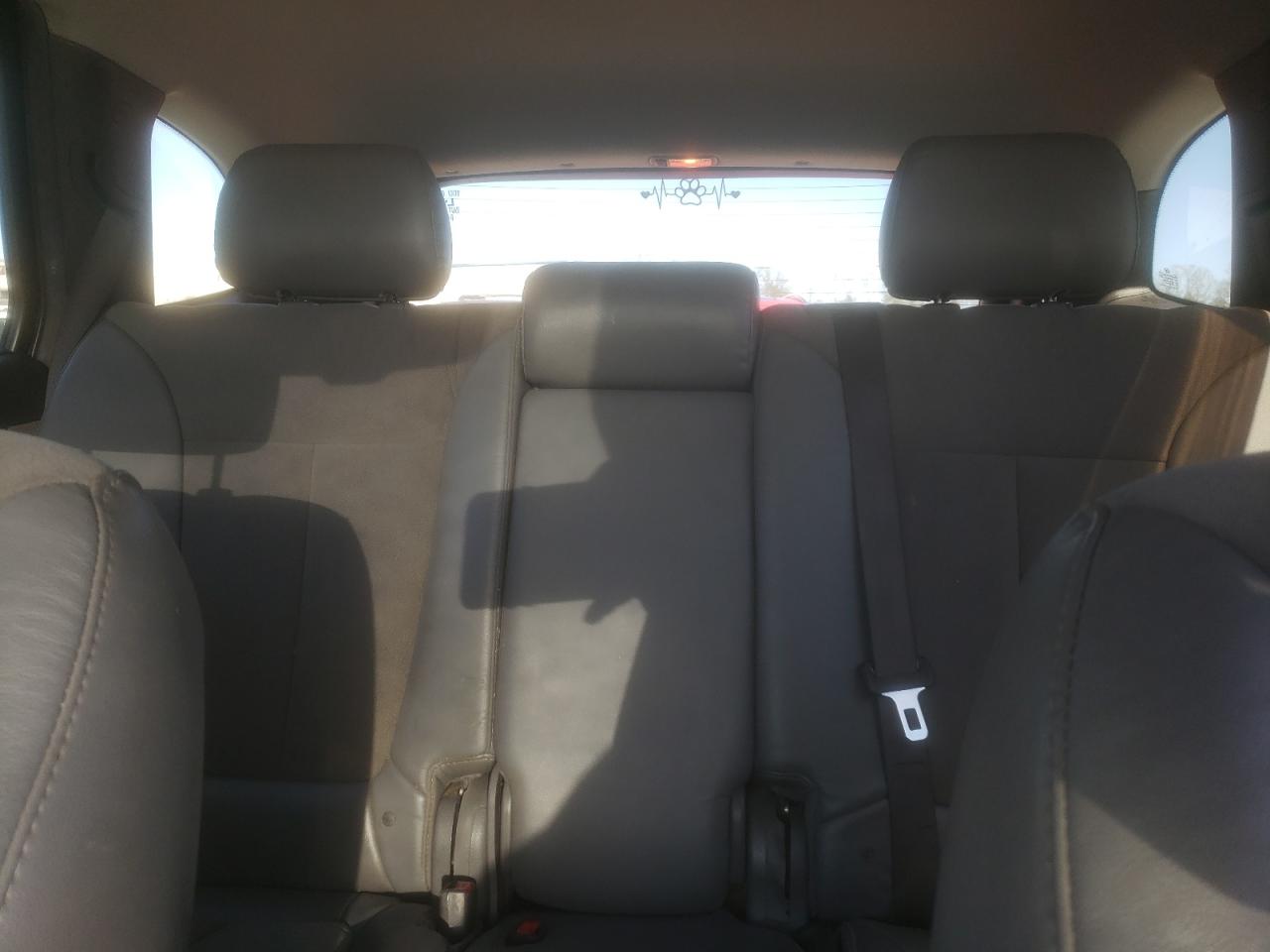 2011 Hyundai Santa Fe - Image 10