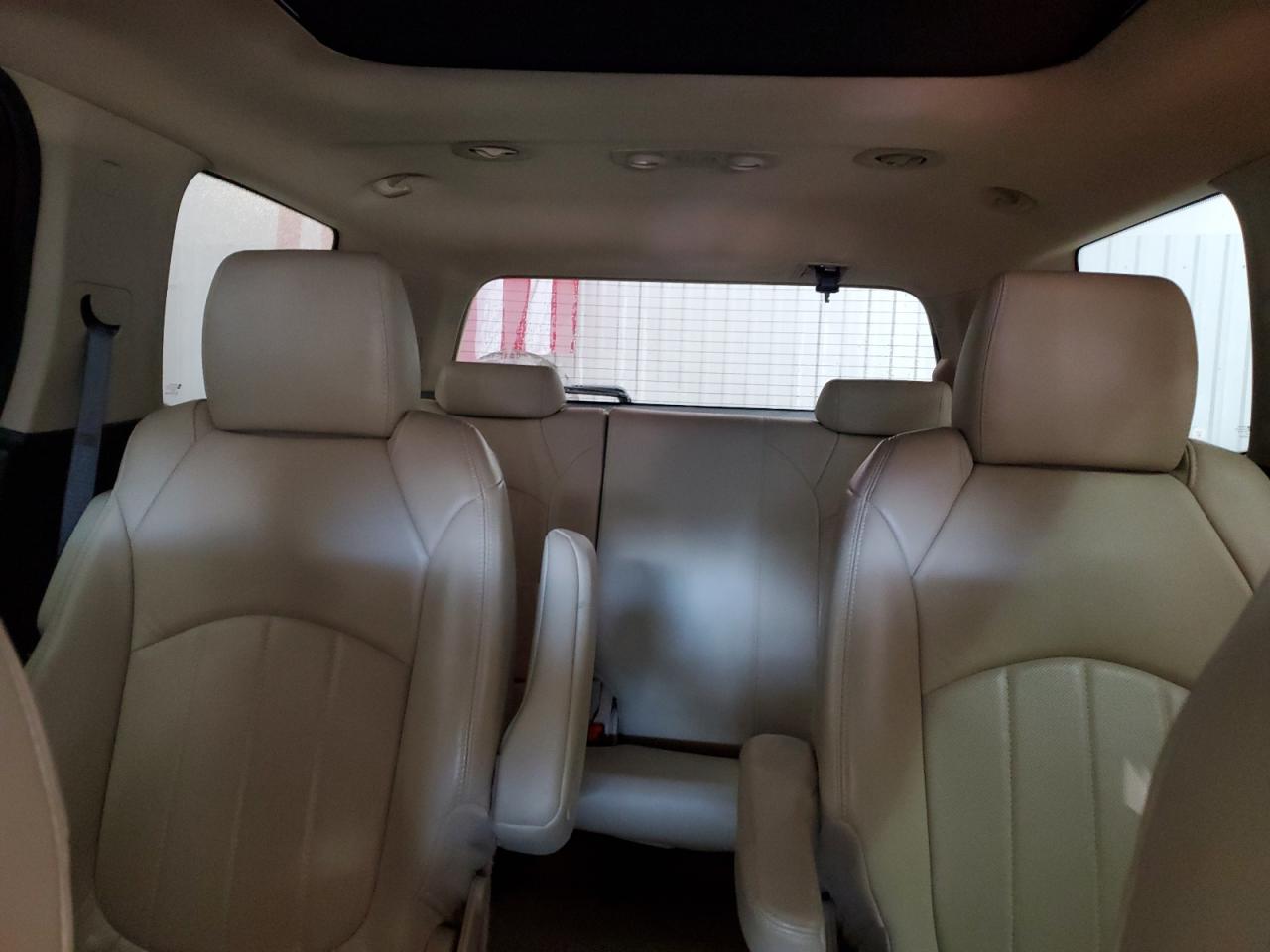 2012 GMC Acadia - Image 10