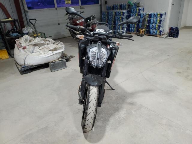  KTM 890 DUKE R 2021 Черный