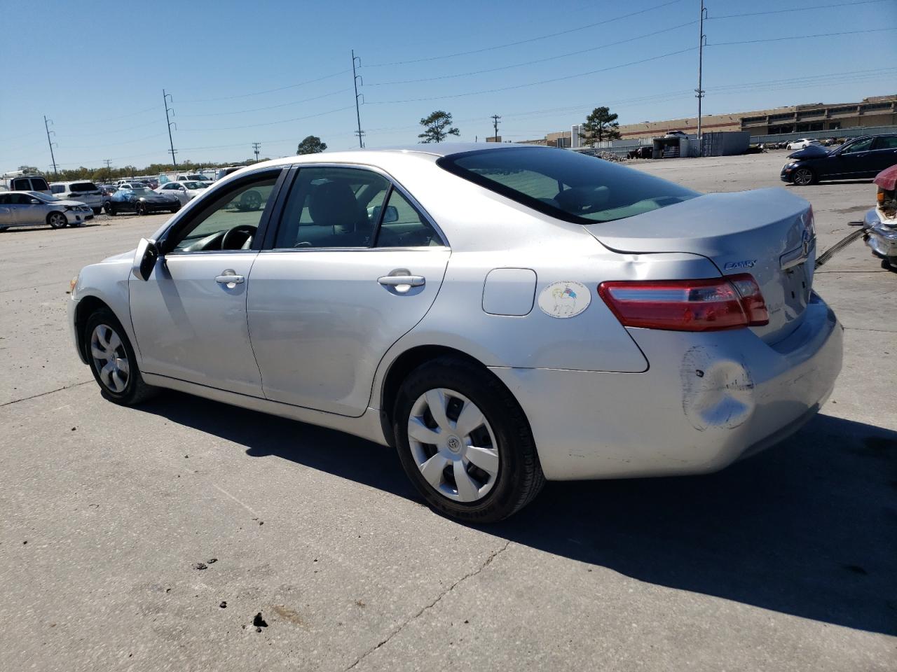 2009 Toyota Camry - Image 2