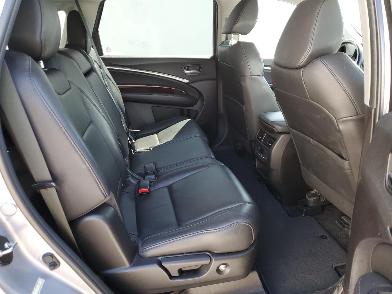 2016 Acura MDX - Image 11