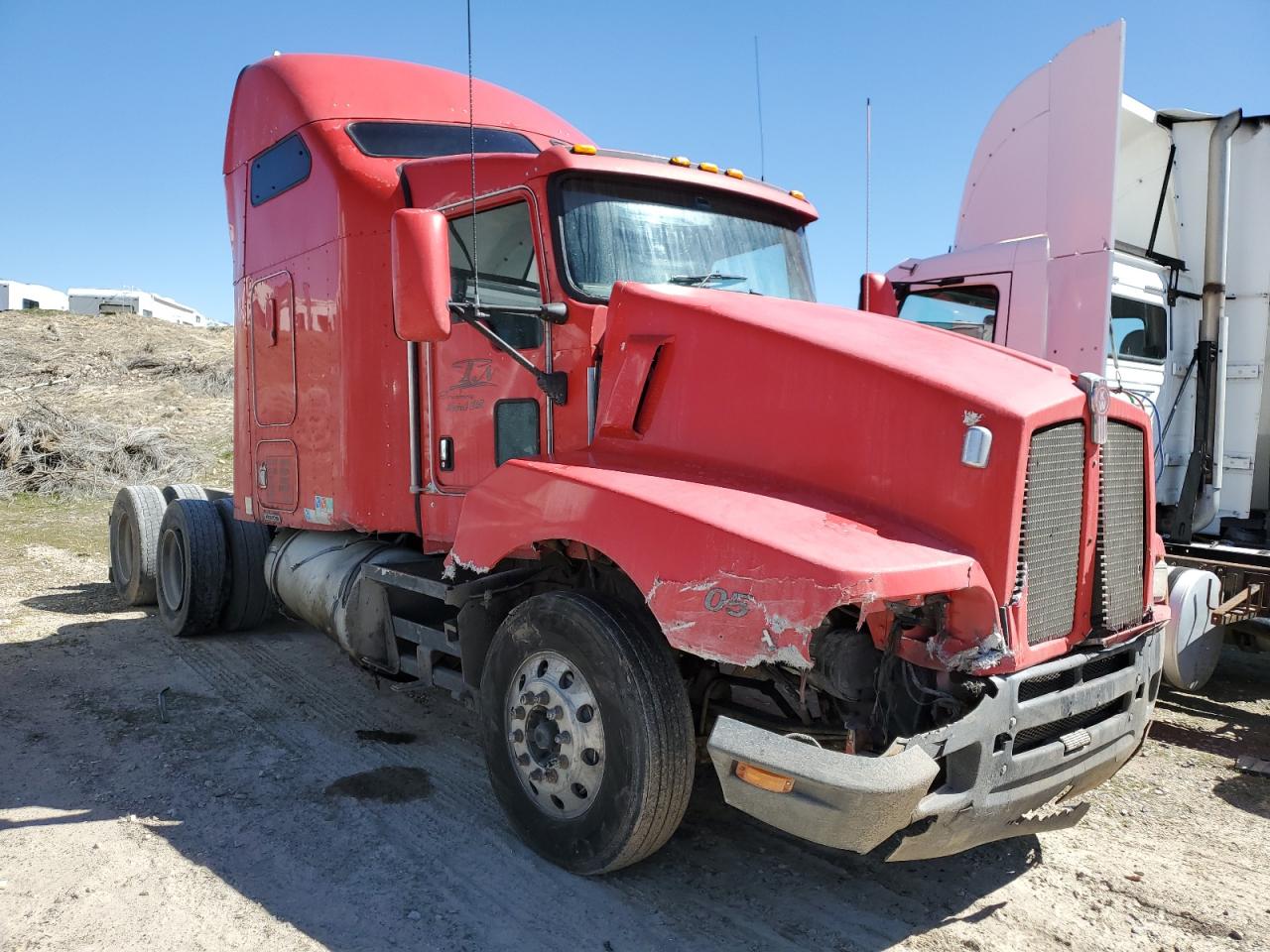 2006 Kenworth T600 Semi Truck for Sale in Farr West, UT - Side