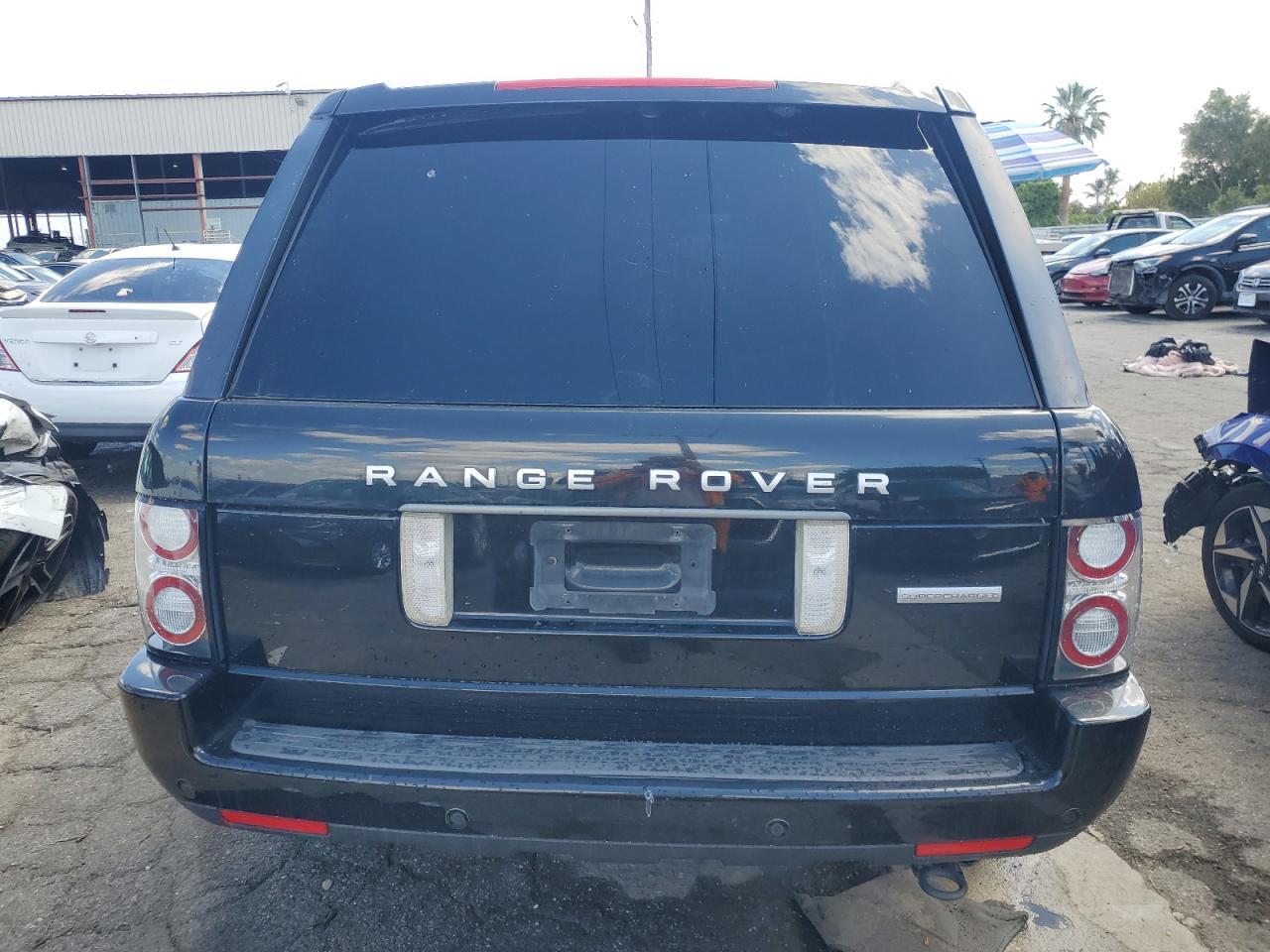 2011 Land Rover Range Rover Hse Luxury VIN: SALMF1E43BA348303 Lot: 45974345
