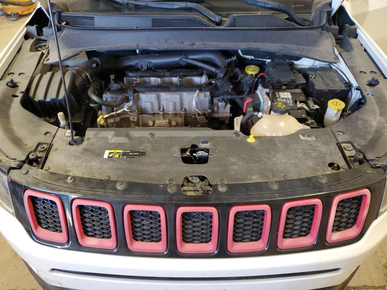 2018 Jeep Compass Latitude VIN: 3C4NJDBB1JT179193 Lot: 48971715