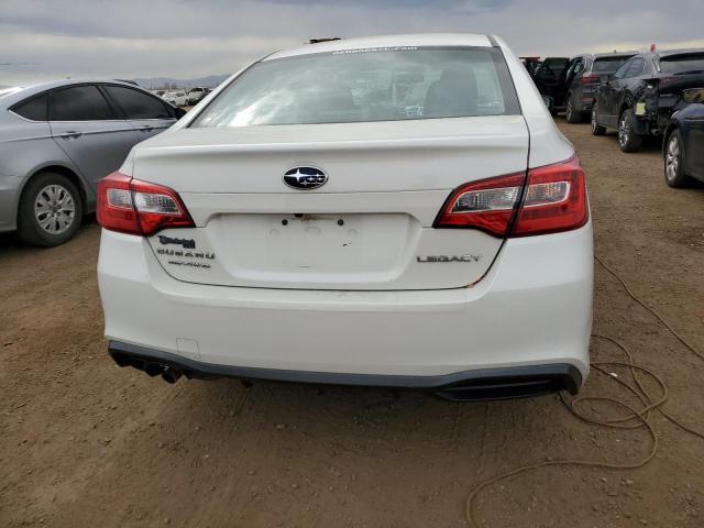  SUBARU LEGACY 2018 Белы