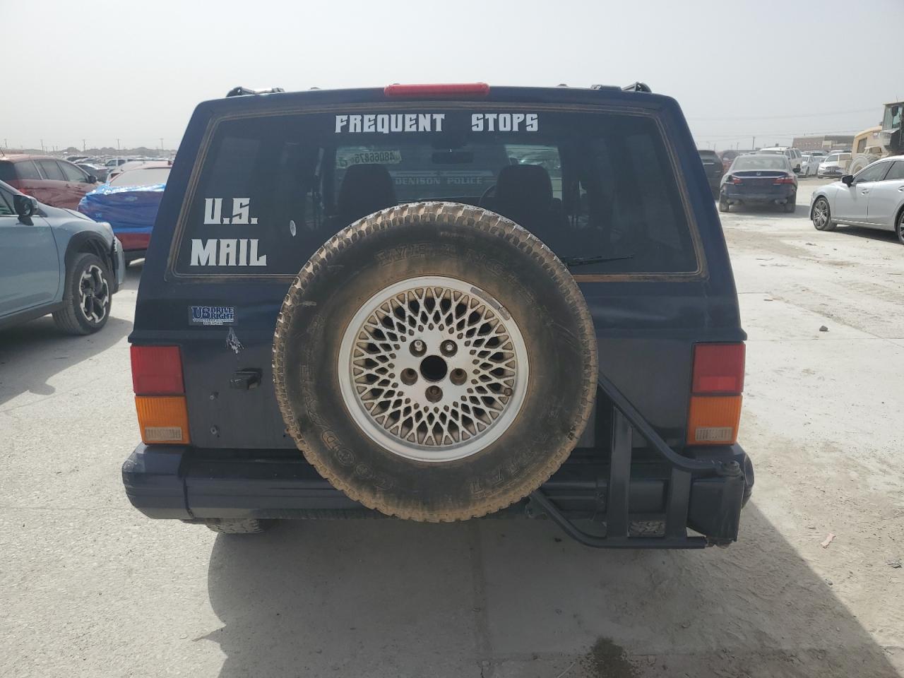 1996 Jeep Cherokee Country VIN: 1J4FN78SSTL144331 Lot: 48066875