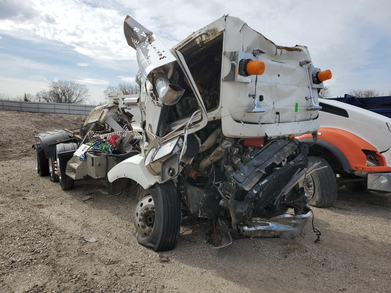 2016 Western Star 4900Ex Semi Truck for Sale in Des Moines, IA - All Over