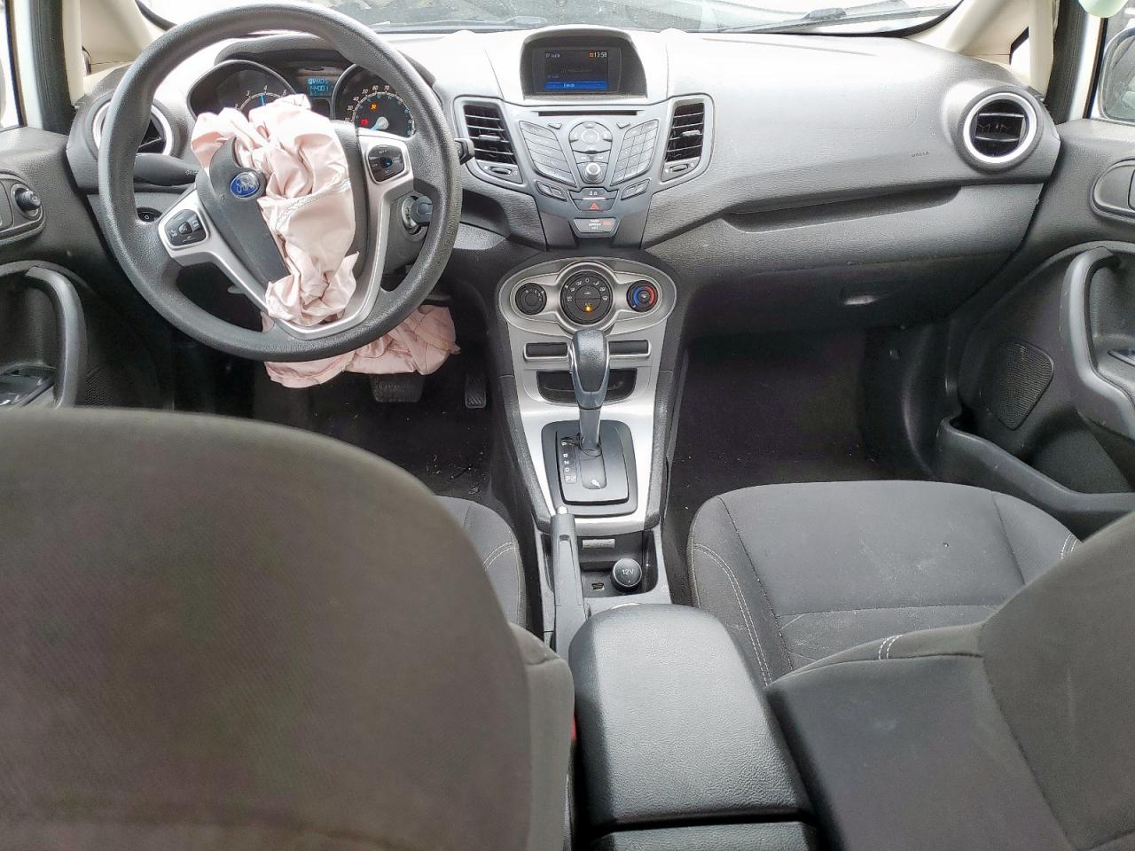 2019 Ford Fiesta - Image 8