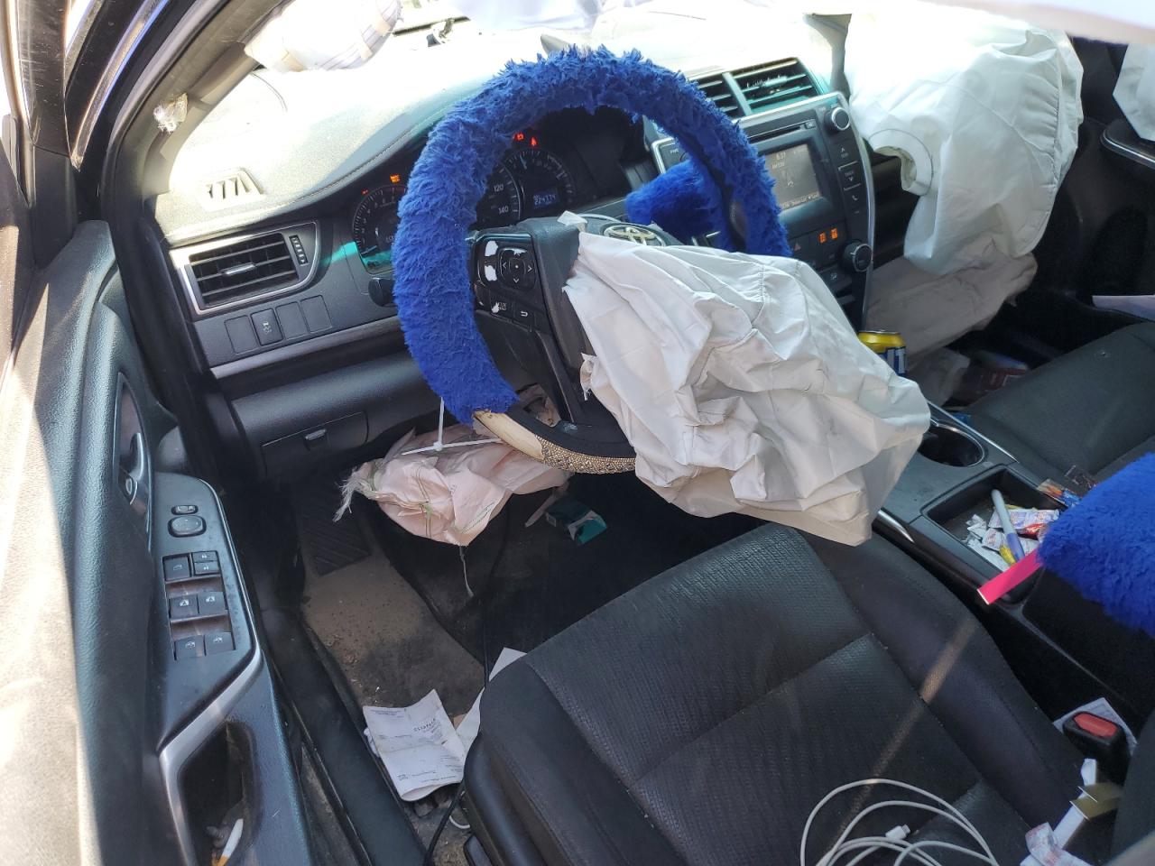 2015 Toyota Camry - Image 8