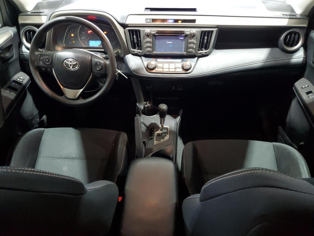 2013 Toyota RAV 4 - Image 8