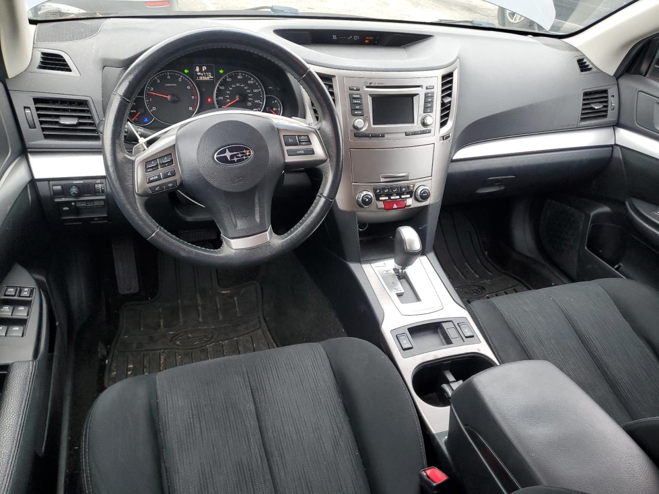 2014 Subaru Outback - Image 8